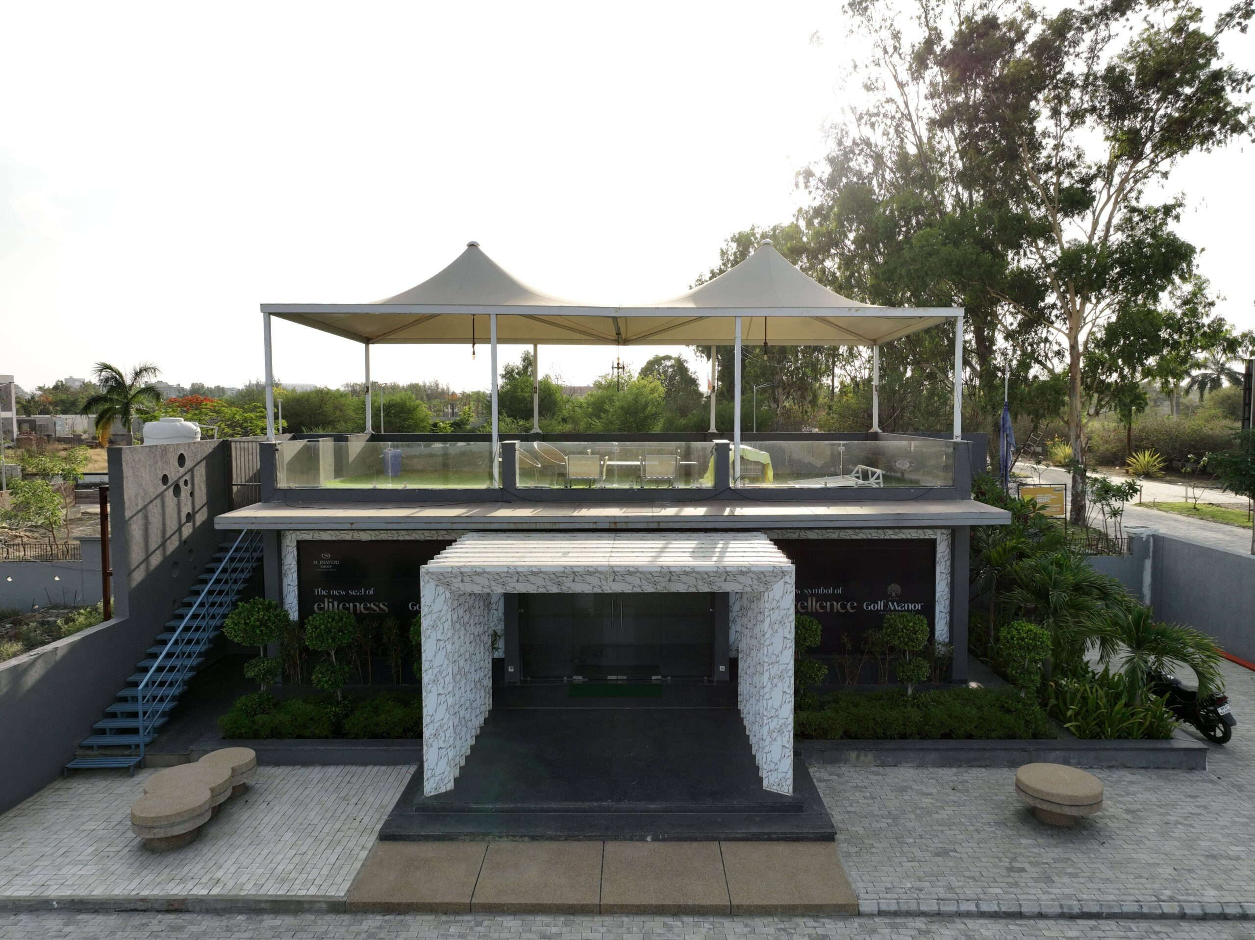 Golf manor Sales Office